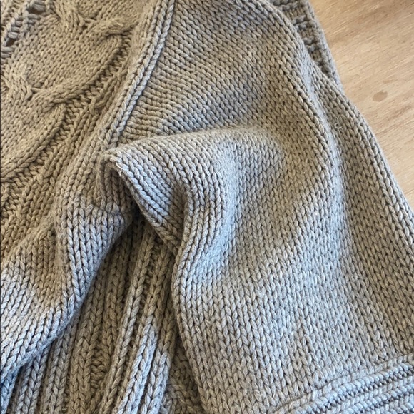 Alice + Olivia Grey CableKnit Cocoon cardigan sz L - Picture 7 of 12